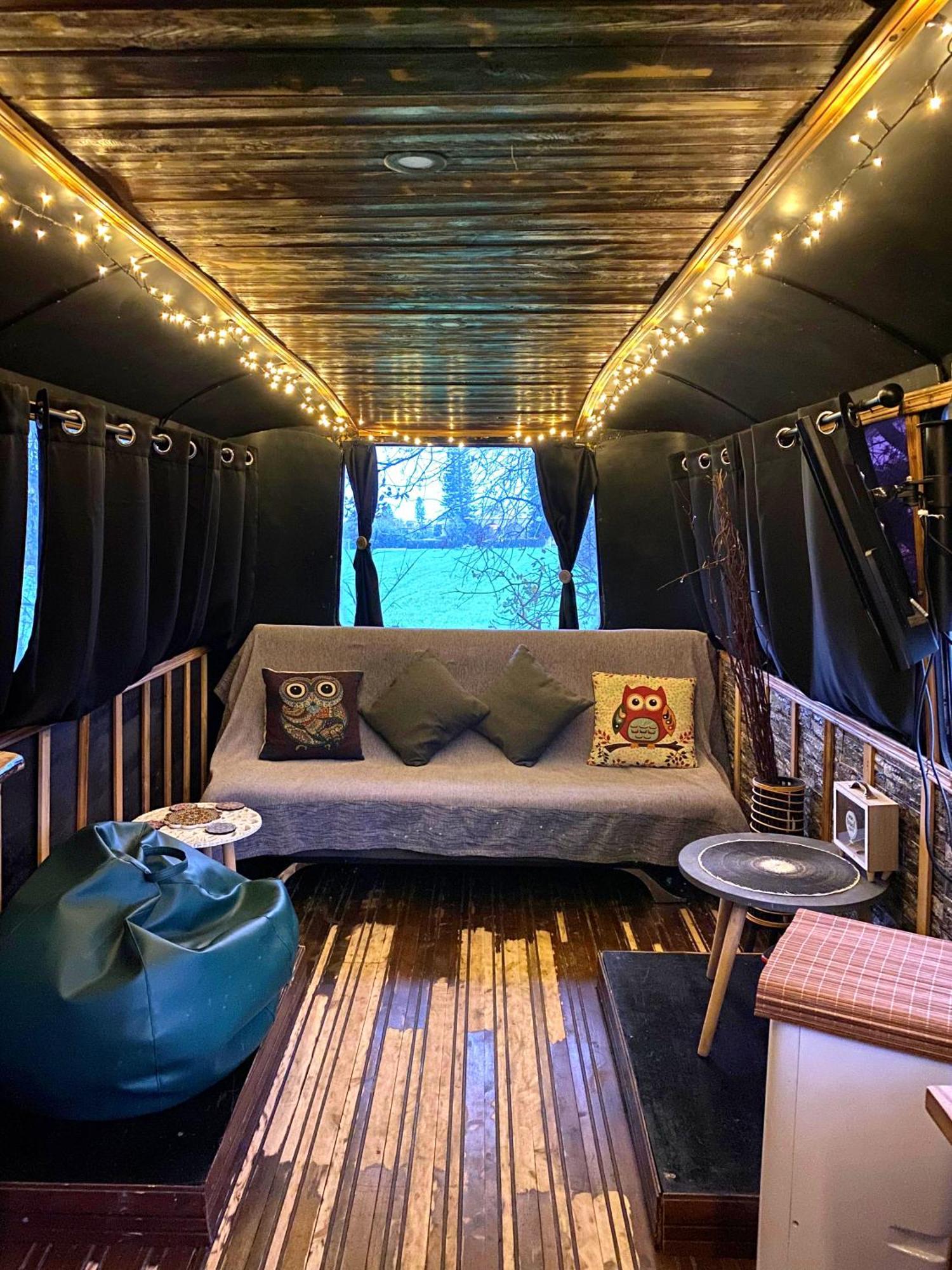 - Magic Bus - Hotel Klorakas Екстериор снимка